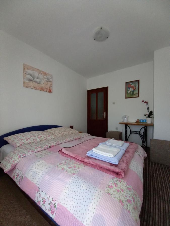 Willa House Veljko Vrhovine Zewnętrze zdjęcie