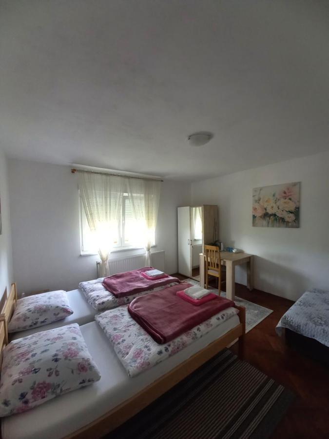 Willa House Veljko Vrhovine Zewnętrze zdjęcie