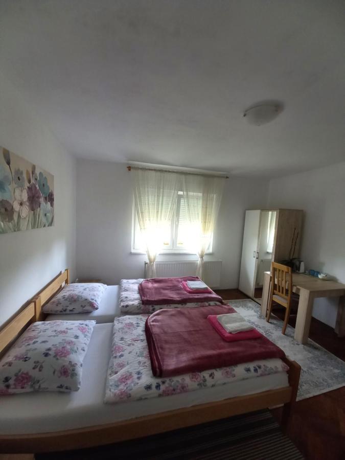 Willa House Veljko Vrhovine Zewnętrze zdjęcie